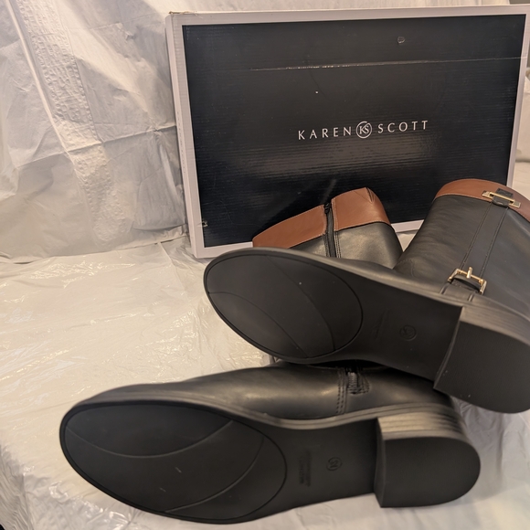 Karen Scott Black Riding Boots - Picture 3 of 3